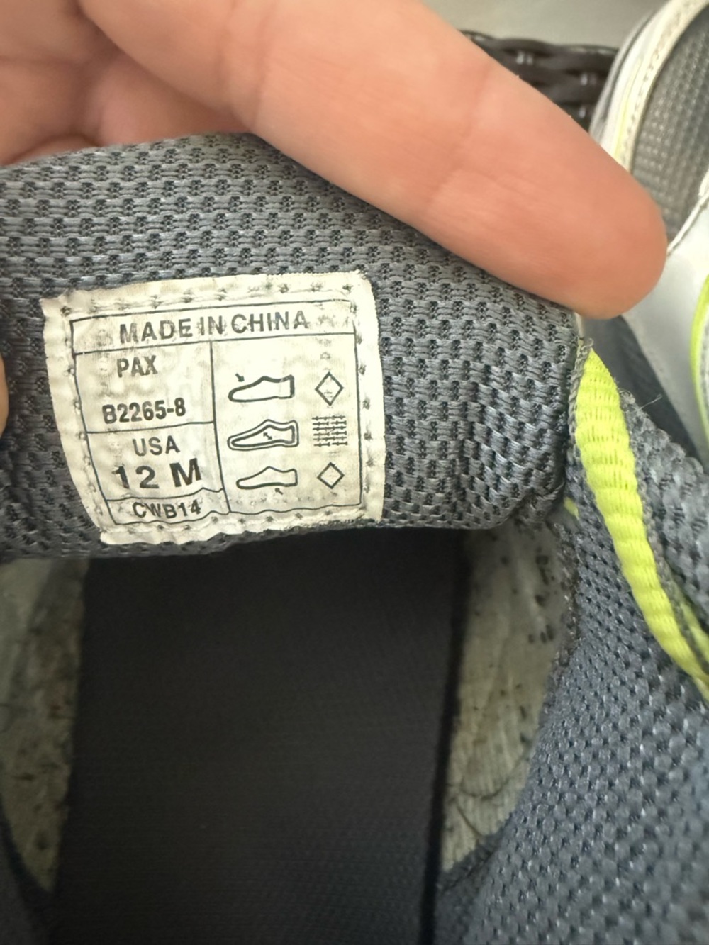 Dexter Men's Athletic Shoes Gray and Neon Yellow Bowling Shoes - Picture 5 of 6